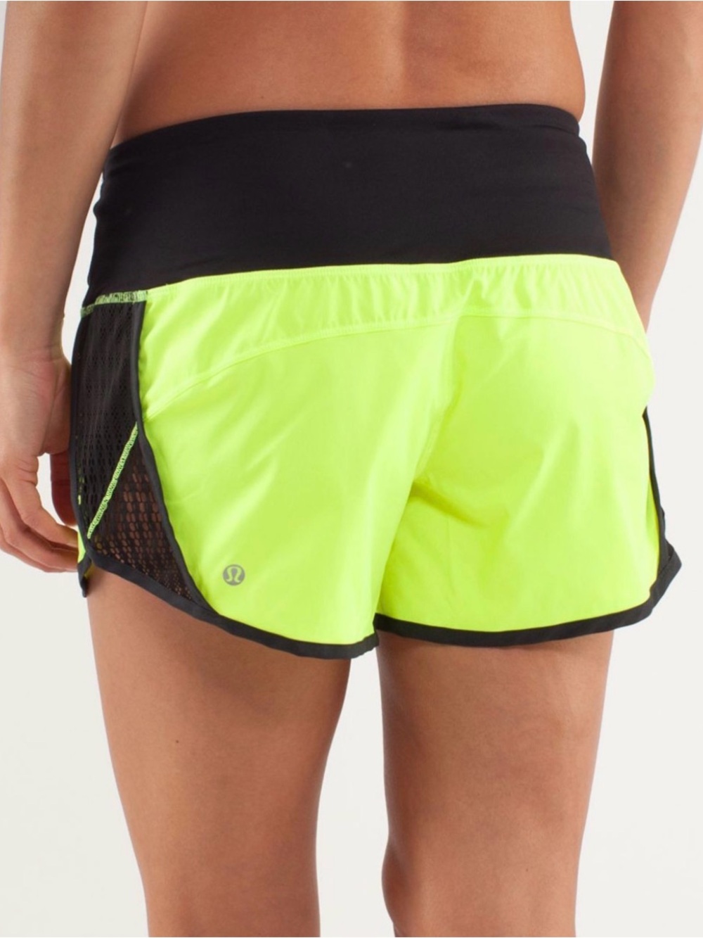 Lululemon Run: Sun Sprinter Short in the Ray/Black